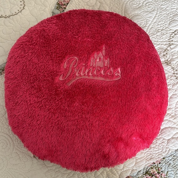 Walt Disney World Belle Disney Princess Vintage Pillow - Picture 2 of 3